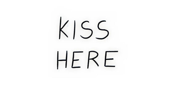Kiss Here Minimal – tatuaj temporar 10 cm INSTATTOO